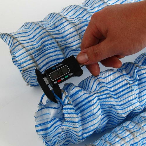 吕梁土工膜免费配送，轻松生产合成纤维织物助力工程建设